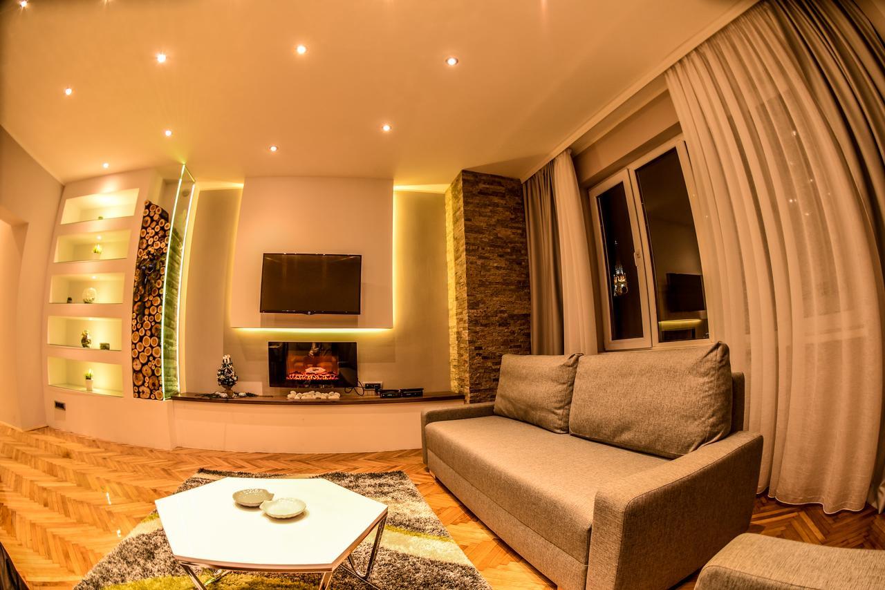 Chimney Modern Apartment Újvidék Kültér fotó